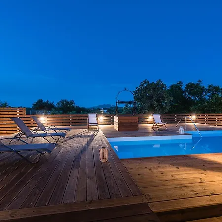 Amygdalia With Private Pool, By Zantewize