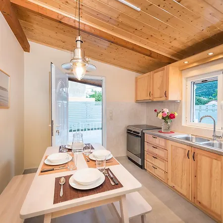 Amygdalia With Private Pool, By Zantewize Villa *