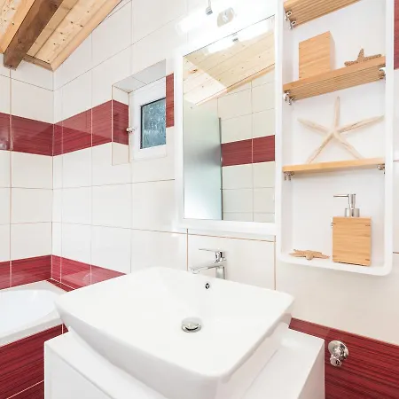 Villa Amygdalia With Private Pool, By Zantewize *