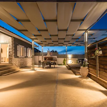 Vilă Amygdalia With Private Pool, By Zantewize Pandokrátor