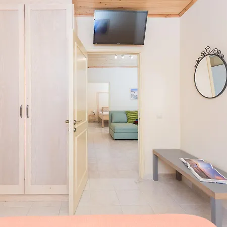 Vilă Amygdalia With Private Pool, By Zantewize