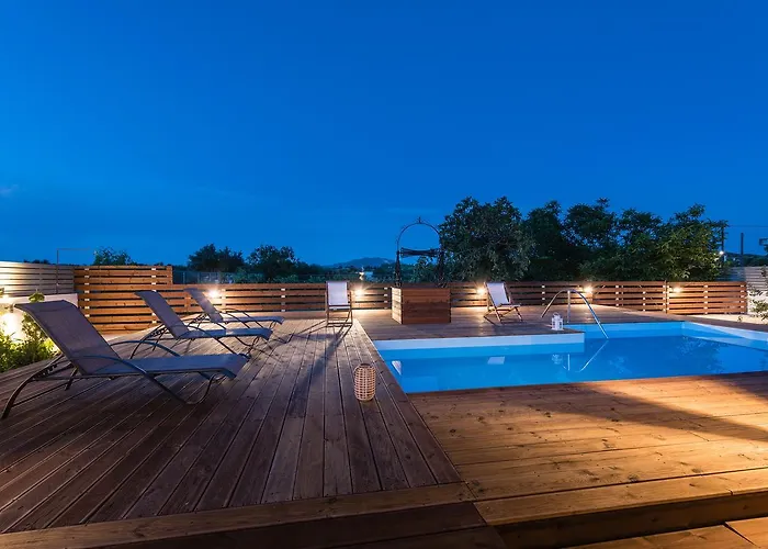 Amygdalia With Private Pool, By Zantewize